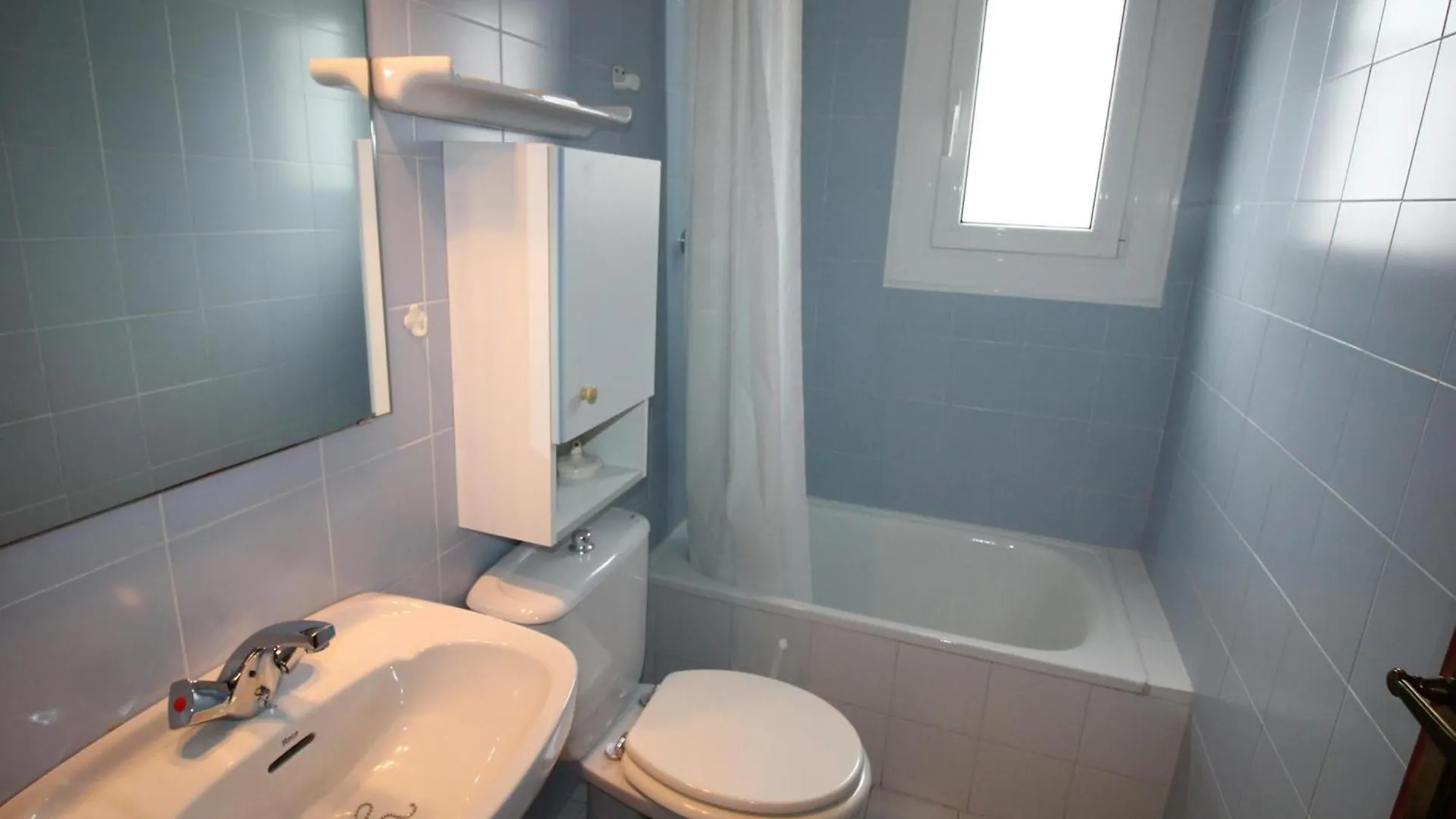 Paradis I - Apartamento Con Piscina En Llanca - Es-228-46
